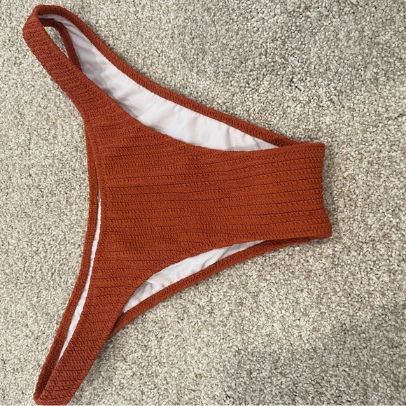 Rust Bikini Set - Picture 2 of 6